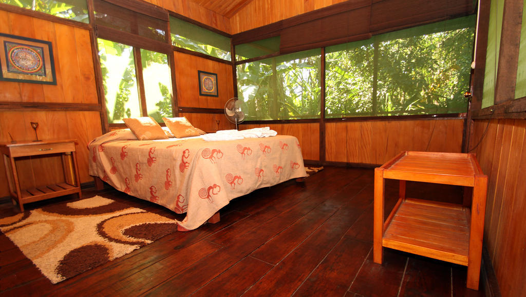 Amazon Planet Hotel Tambopata Eksteriør billede