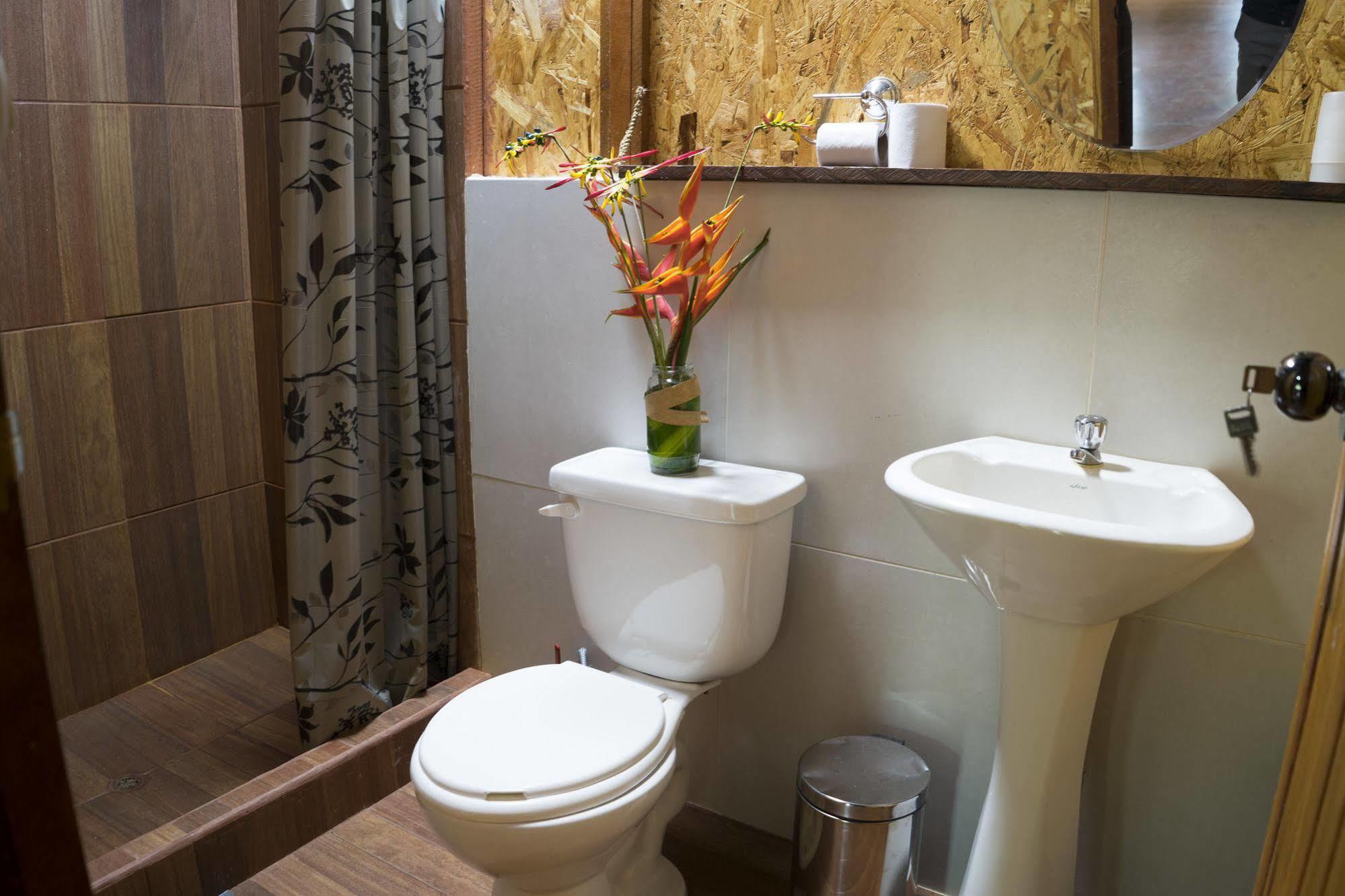 Amazon Planet Hotel Tambopata Eksteriør billede